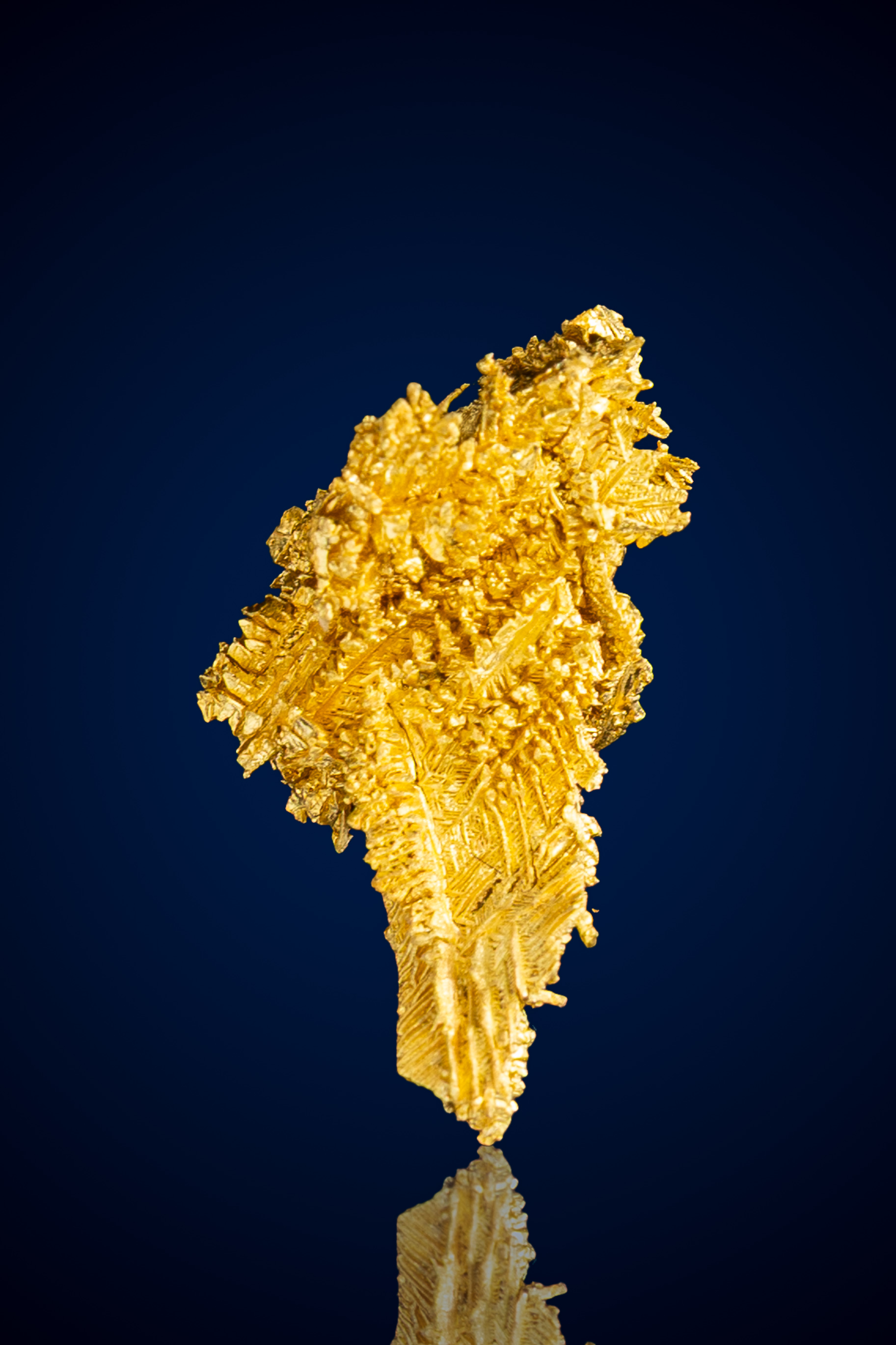 (image for) Stunning, Geometric Crystallized Gold Nugget - Round Mountain, NV - 1.48 grams